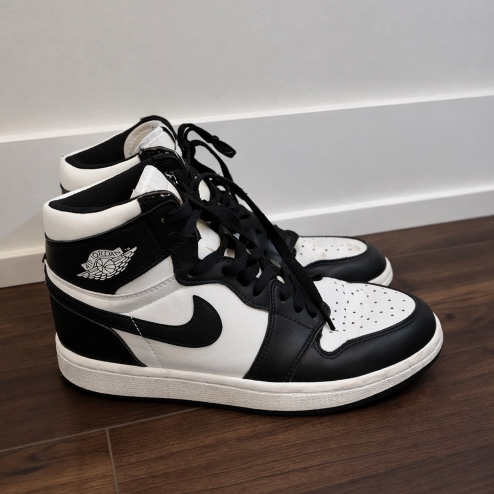 Air Jordan 4 Retro Black/White